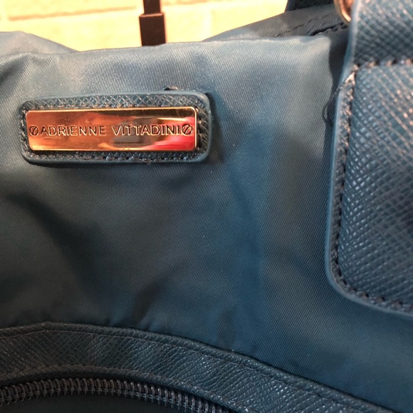 Adrienne Vittadini Teal Weekend Duffle Bag - Picture 4 of 13
